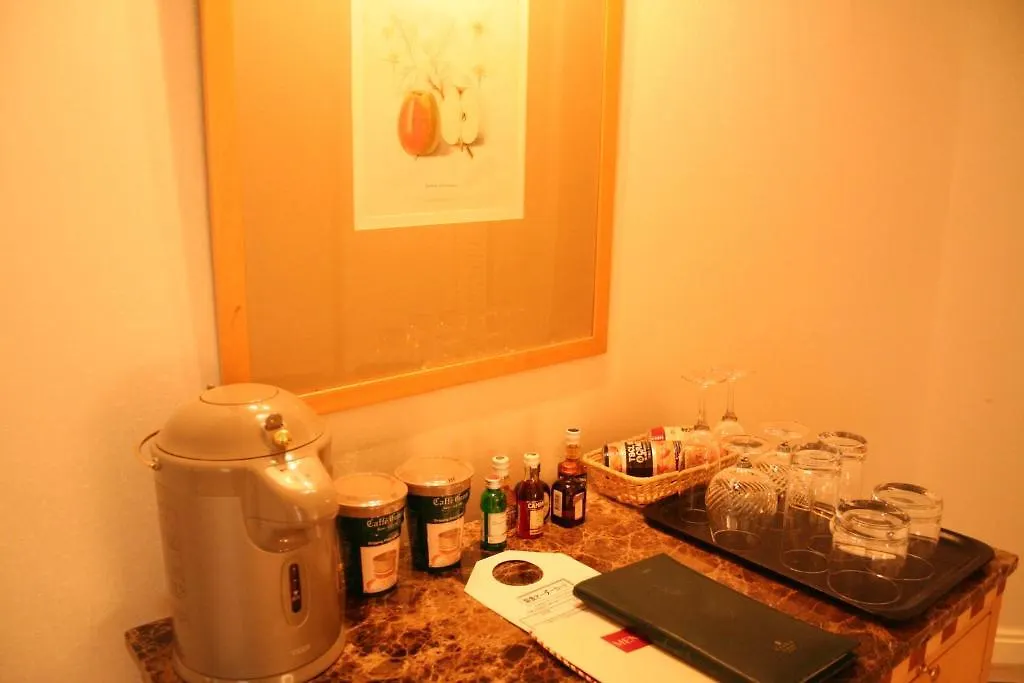 Hotel Uraku Aoyama Prefektura Tokio 4*,  Japonsko